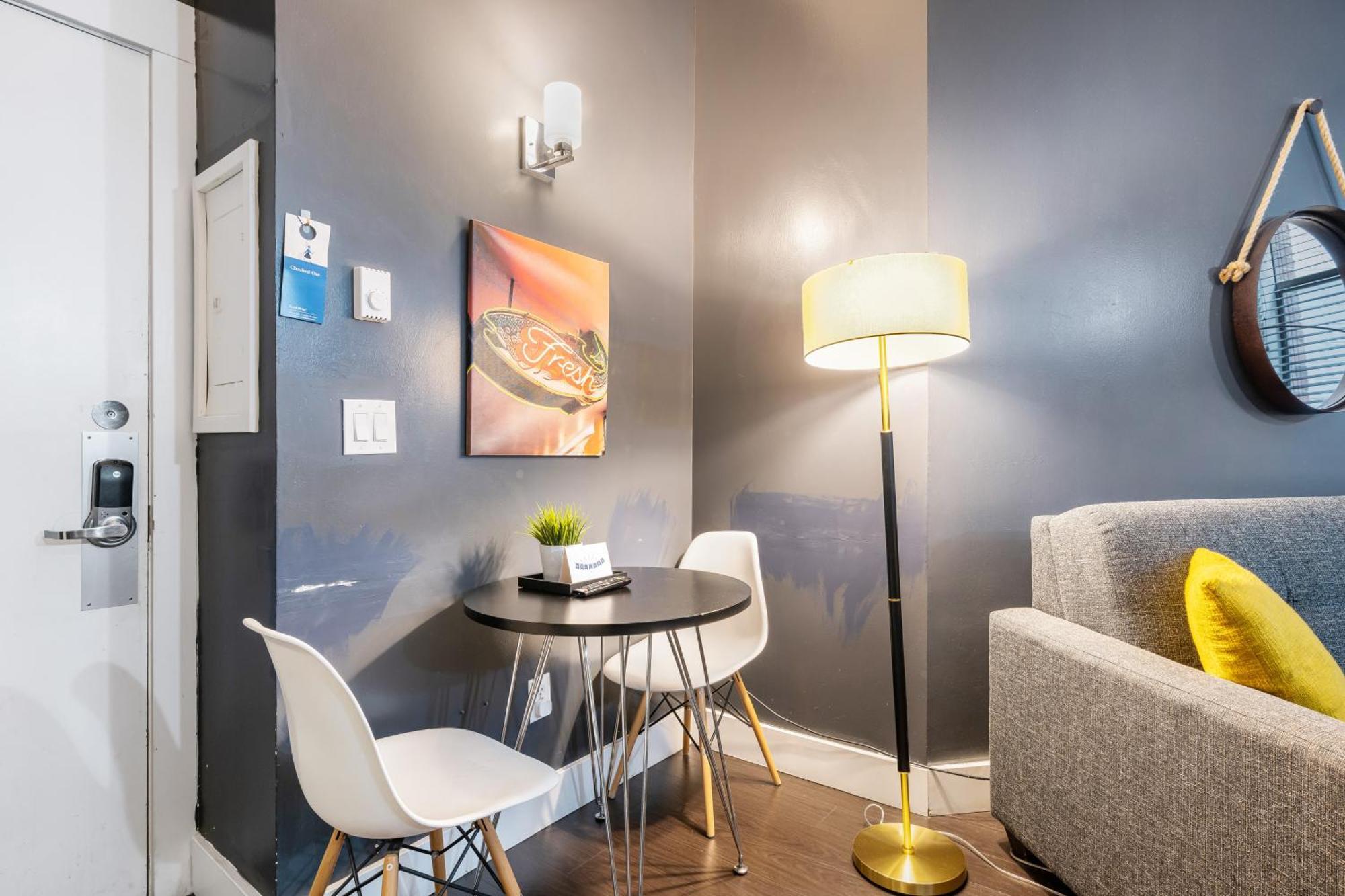Oxford Apartment By At Mine Hospitality Seattle Eksteriør bilde