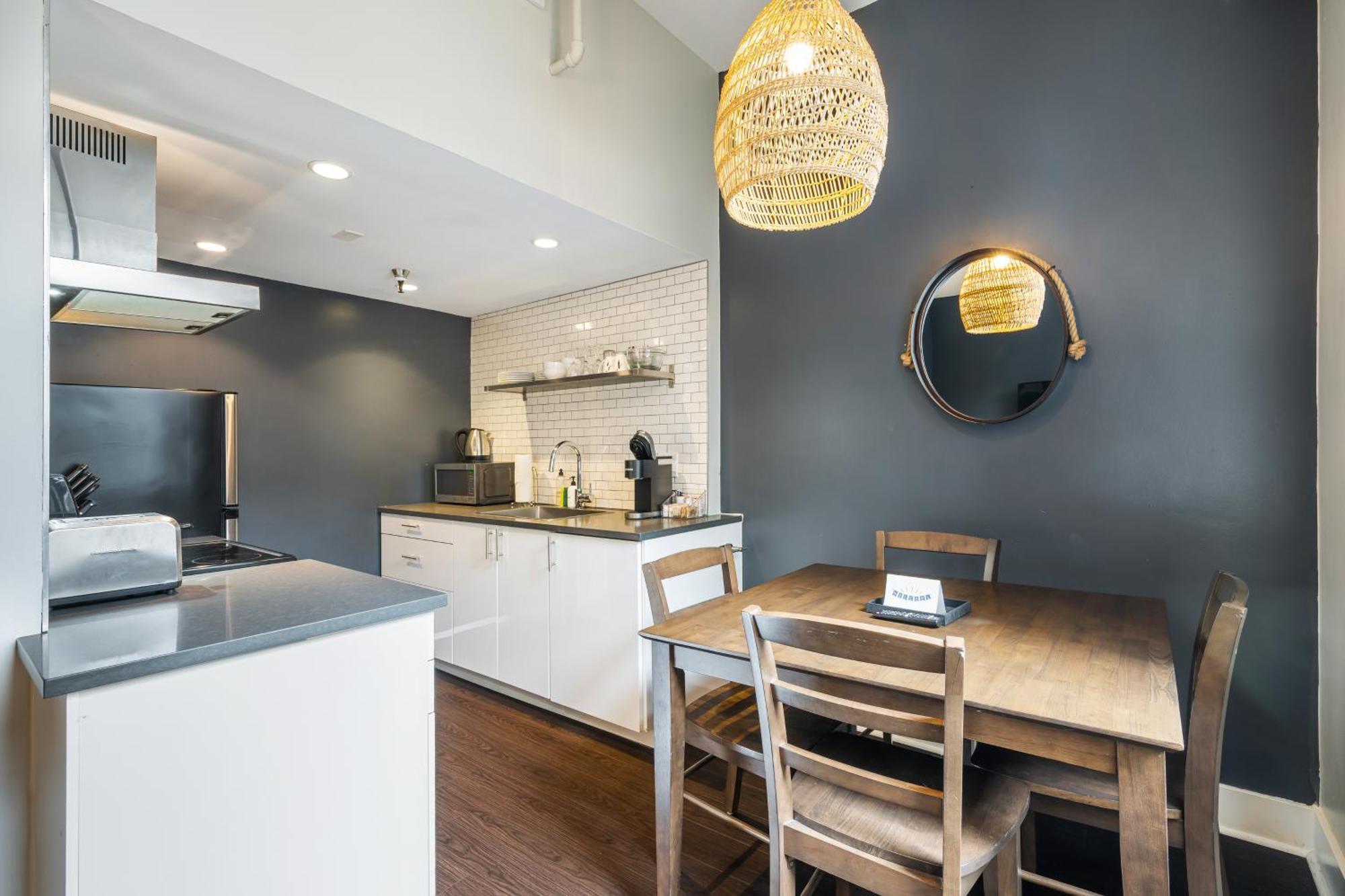 Oxford Apartment By At Mine Hospitality Seattle Eksteriør bilde